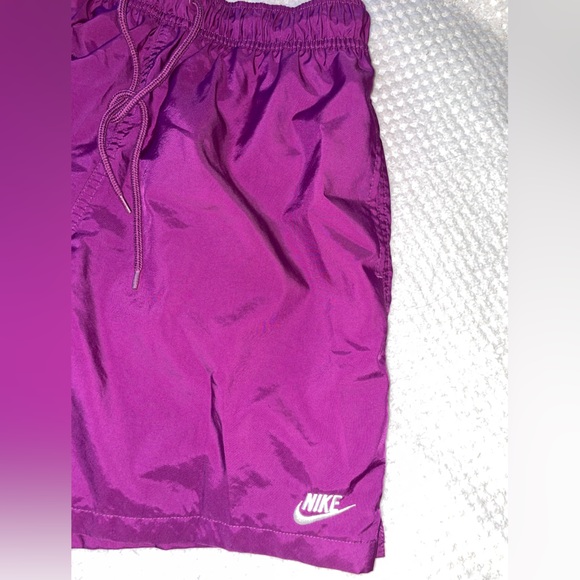 Nike Vibrant Purple Athletic Shorts - Picture 5 of 5